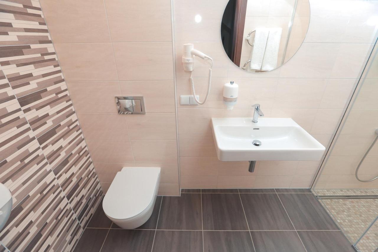 Motel Bransa Telšiai Esterno foto